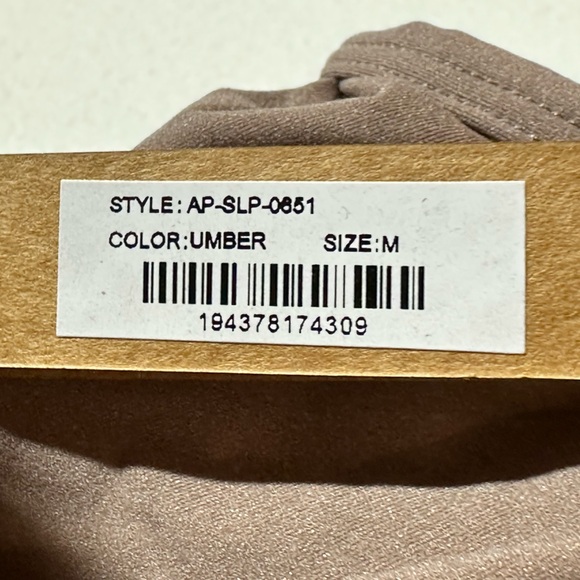 Skims Slip Dress Size Medium - Picture 6 of 6